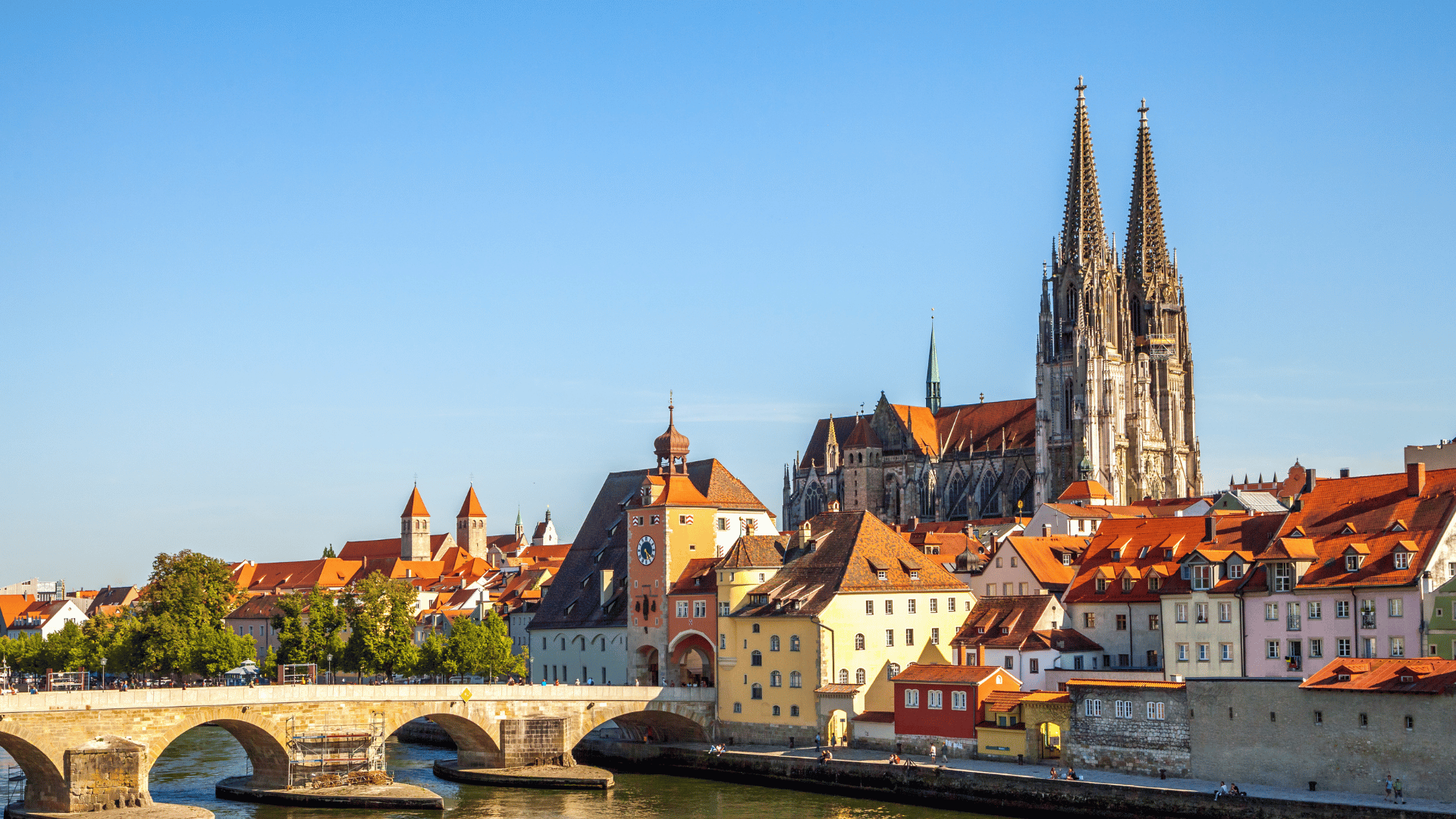 HÖHBAUER Fenster, Haustüren, Wintergärten in Regensburg