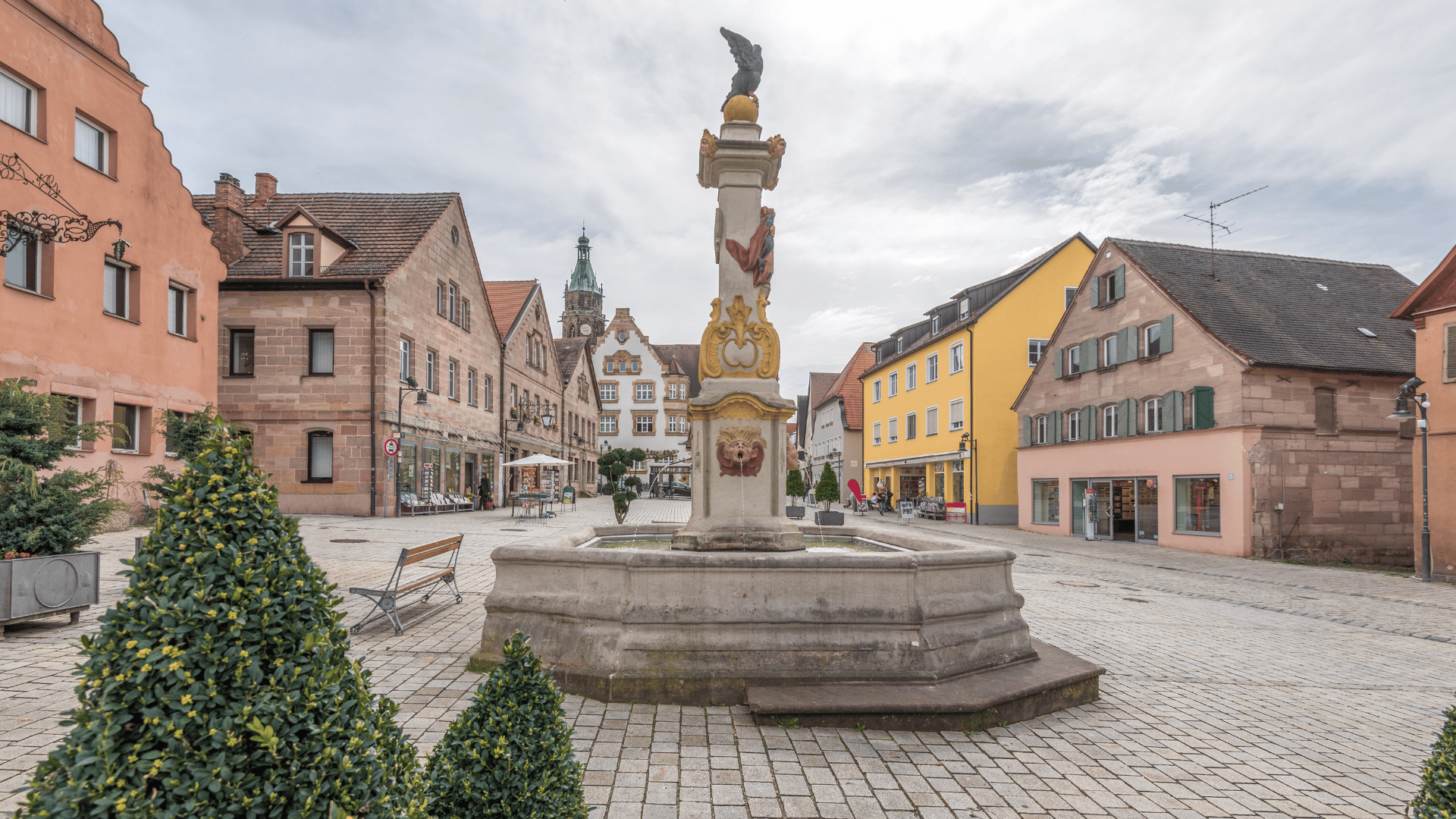 Fenster und Haustüren kaufen in Roth und Umgebung.