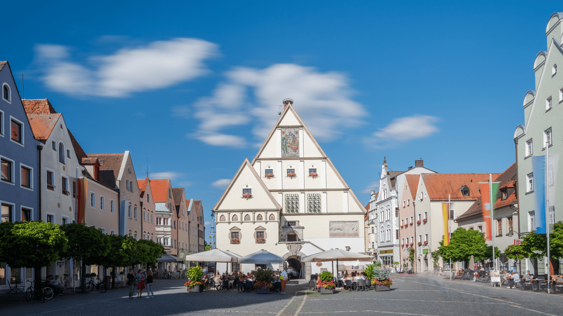 HÖHBAUER Fenster, Türen, Wintergärten ist Ihr regionaler Partner.