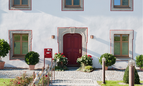 Maßgeschneiderte, individuelle Haustüren Infinia von HÖHBAUER.
